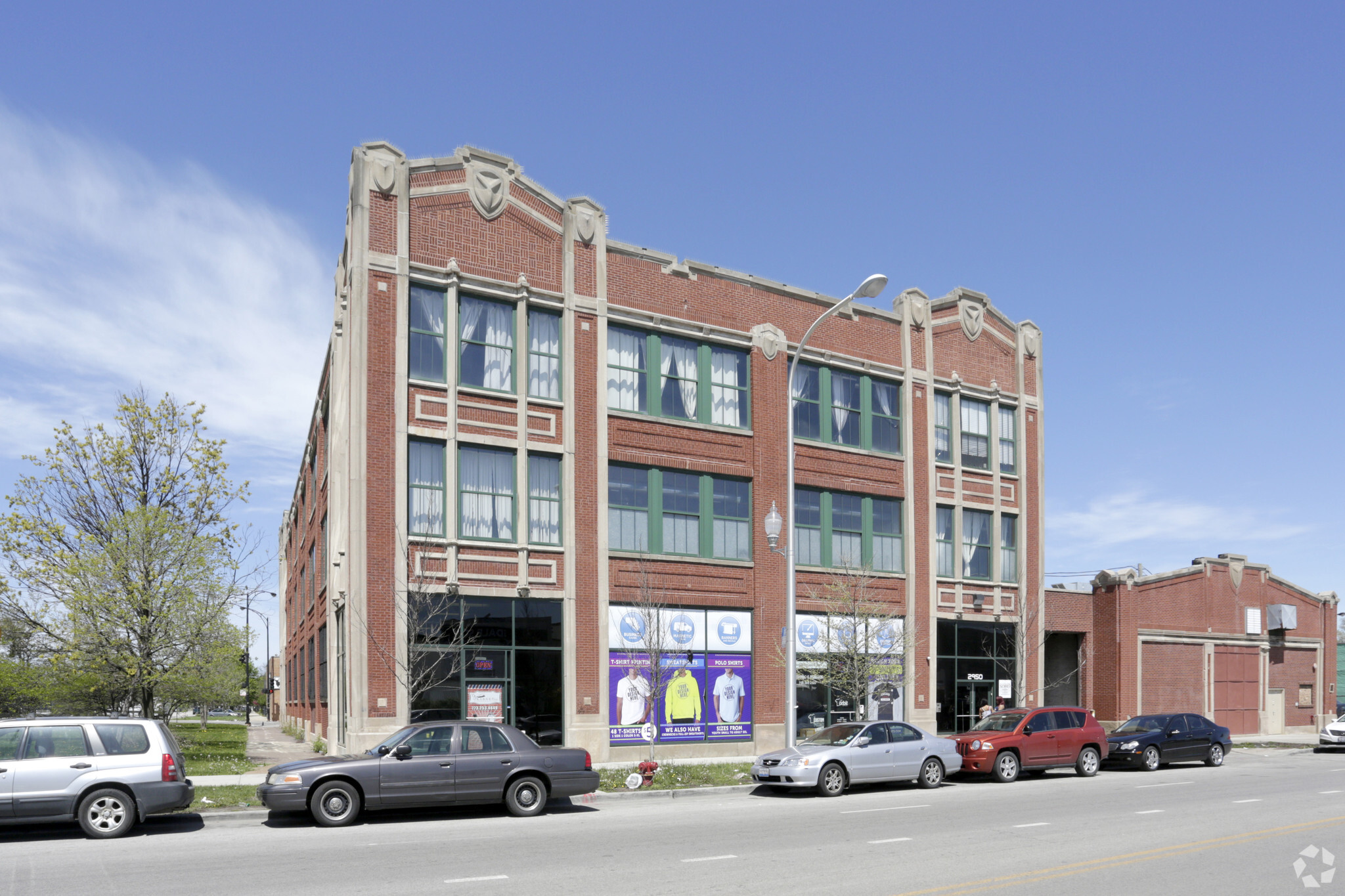 2950 W Chicago Ave, Chicago, IL for lease Building Photo- Image 1 of 33