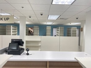 340 Wood Rd, Braintree, MA for lease Interior Photo- Image 2 of 8