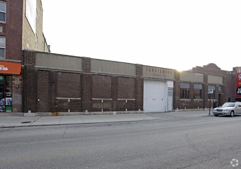 3247 N Sheffield Ave, Chicago, IL à vendre - Photo du bâtiment - Image 2 de 2