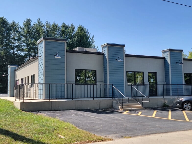 206 S Walnut St, Stillman Valley, IL à vendre - Photo du bâtiment - Image 2 de 12