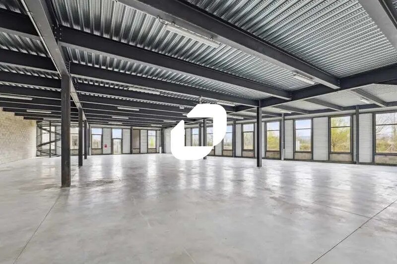 Local d'activités dans Tremblay-en-France à vendre - Photo intérieure - Image 2 de 23