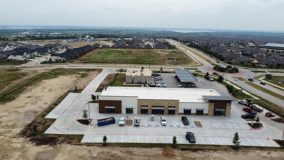McPherson Blvd, Crowley, TX for lease - Building Photo - Image 3 of 5