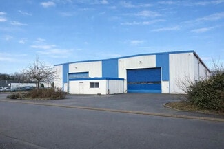 More details for Rue Des Charmes, Saint-Cyr-en-Val - Industrial for Lease