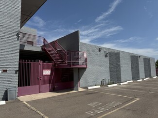 Plus de détails pour 2645 N 24th St, Phoenix, AZ - Bureau à louer