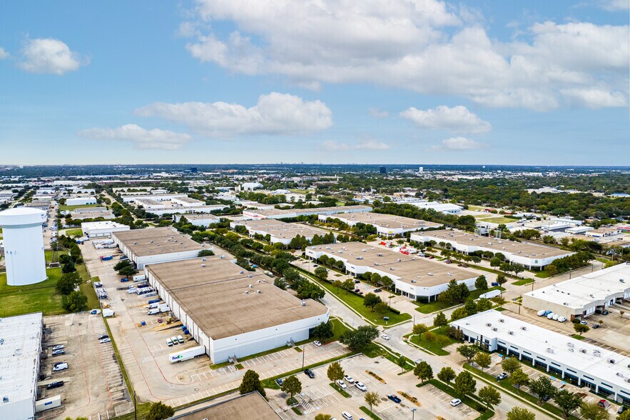 1808 10th St, Plano, TX à louer - Aérien - Image 3 de 6