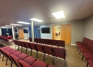 1650 E Huebbe Pky, Beloit, WI for lease Interior Photo- Image 2 of 3