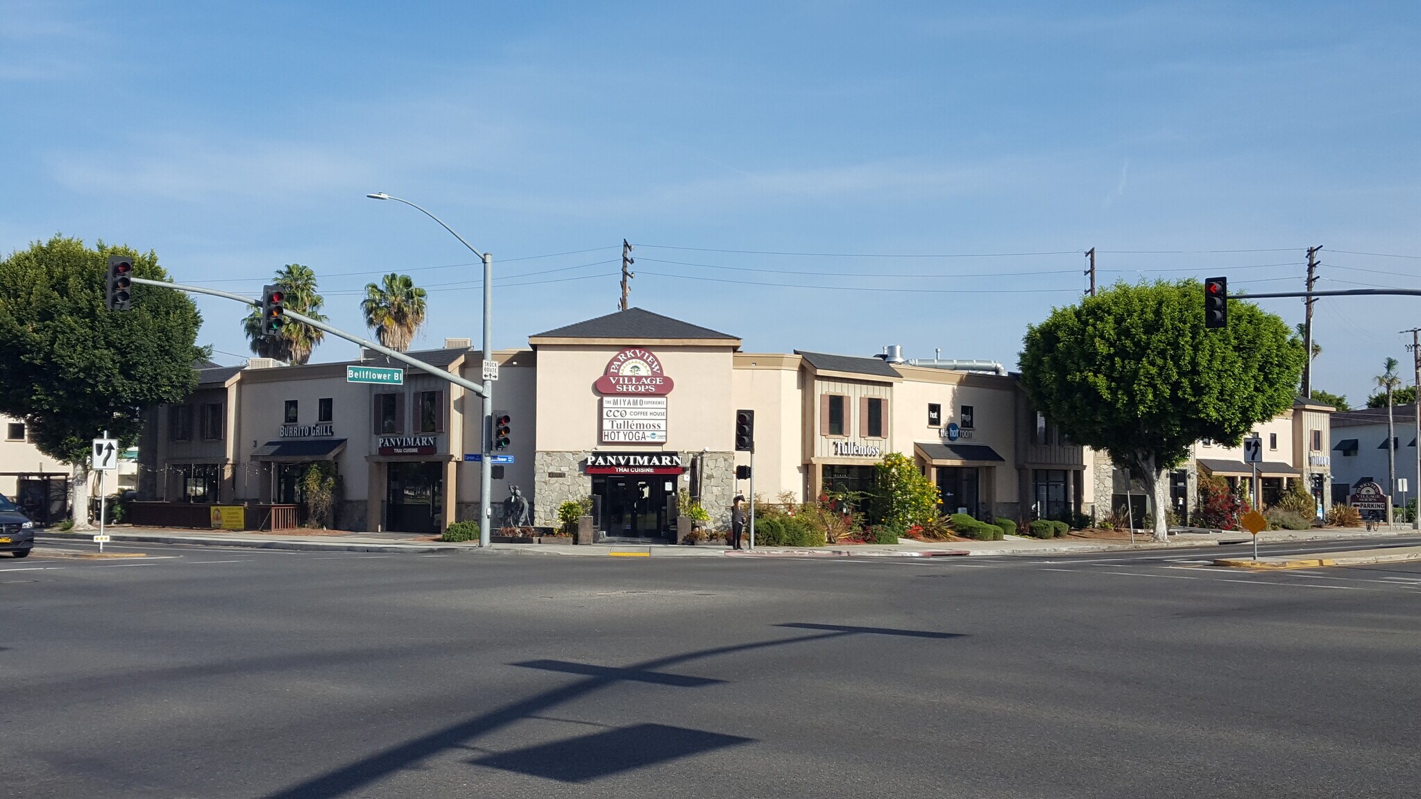 4101-4105 N Bellflower Blvd, Long Beach, CA à louer Photo du bâtiment- Image 1 de 29