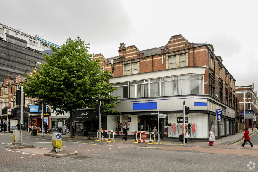 213-215 High Rd, Ilford for sale - Primary Photo - Image 1 of 1