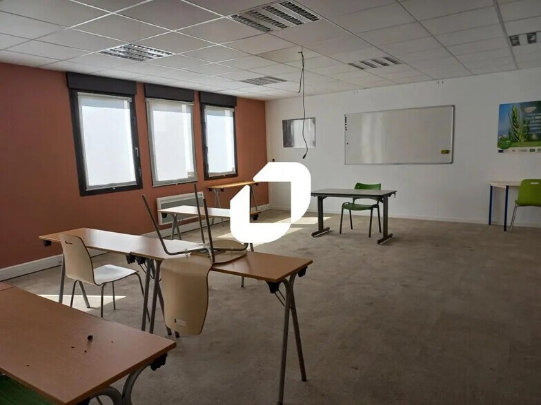 Bureau dans VILLENEUVE-D'ASCQ à louer - Photo intérieure - Image 3 de 13