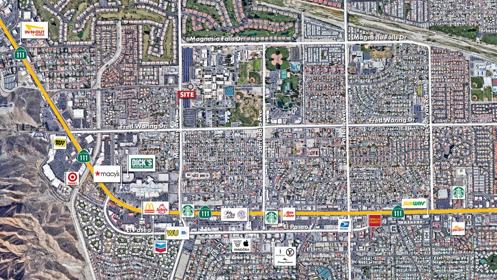 43725 Monterey Ave, Palm Desert, CA à louer - Photo du bâtiment - Image 3 de 19