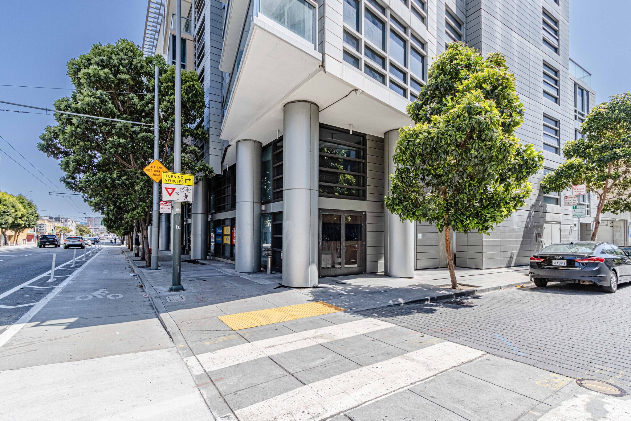 900 Folsom St, San Francisco, CA for lease Building Photo- Image 1 of 3