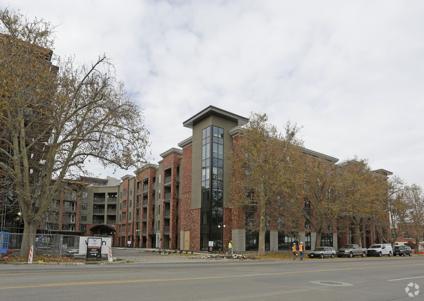 255 N 400 W, Salt Lake City, UT for sale - Building Photo - Image 1 of 1