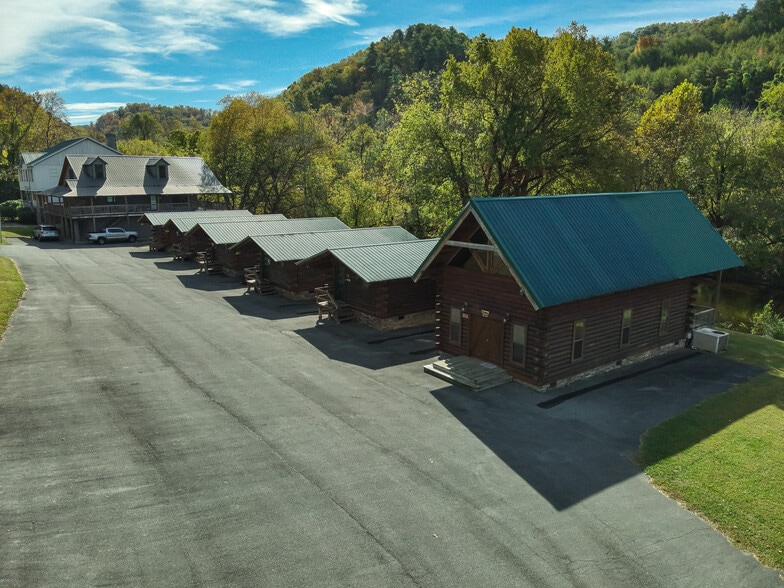 124 Rafter rd, Tellico Plains, TN à vendre - Photo principale - Image 1 de 1