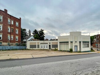 Plus de détails pour 1002 Chartiers Ave, McKees Rocks, PA - Industriel à vendre