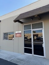 1416-1420 Ritchey St, Santa Ana, CA à louer Photo intérieure- Image 1 de 2