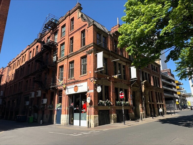 16 Chorlton St, Manchester à vendre - Photo du bâtiment - Image 2 de 13