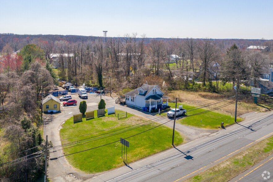 2098 Route 130, Burlington, NJ à vendre - Photo du bâtiment - Image 1 de 1