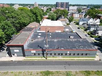 Plus de détails pour 200-204 Railroad Ave, Hackensack, NJ - Industriel à vendre