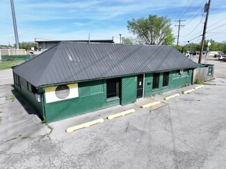 More details for 500 N J. M. Davis Blvd, Claremore, OK - Retail for Sale