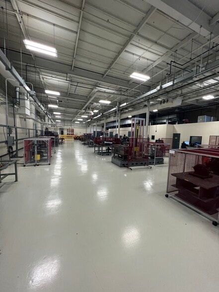 449 Gardner St, South Beloit, IL for sale - Building Photo - Image 3 of 11