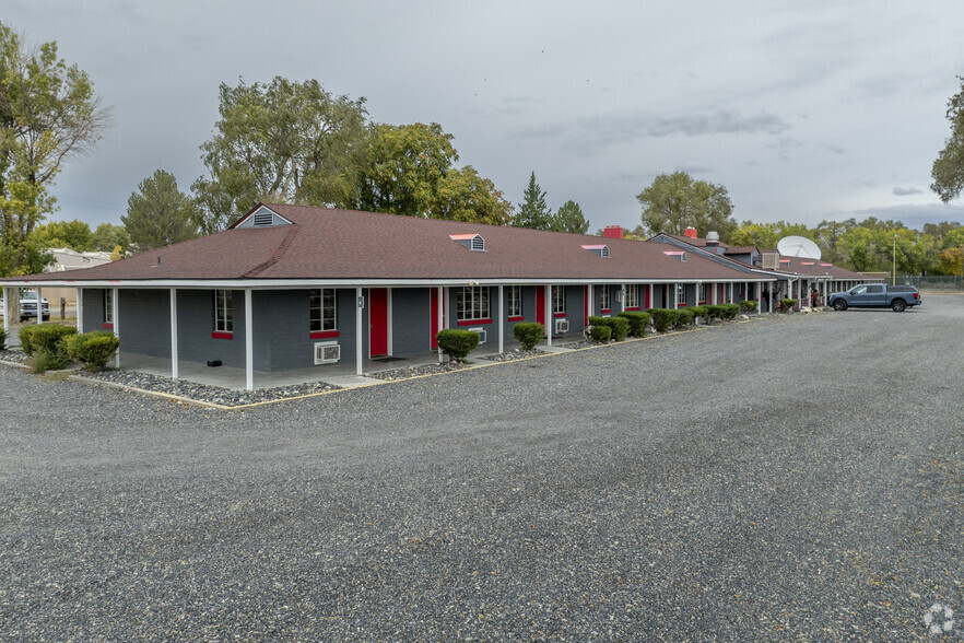 55 Cornell Ave, Lovelock, NV for sale - Primary Photo - Image 1 of 9