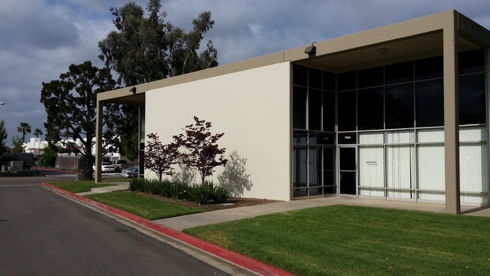 7505-7529 Convoy Ct, San Diego, CA for lease - Building Photo - Image 2 of 4