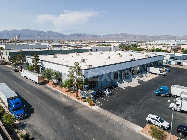 4500 Andrews St, North Las Vegas, NV à louer - Photo du bâtiment - Image 2 de 8