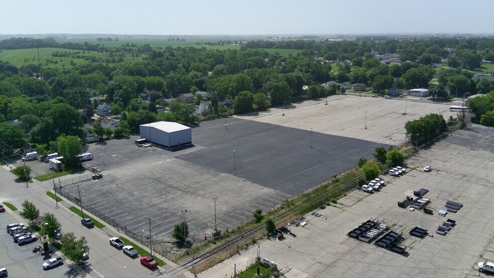 1200 Harold ave, Janesville, WI à louer - Photo du bâtiment - Image 3 de 9