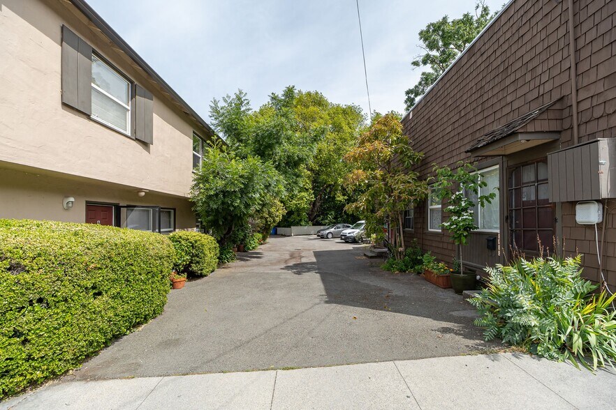 1512--1516 San Anselmo Ave, San Anselmo, CA à vendre - Photo du bâtiment - Image 1 de 13