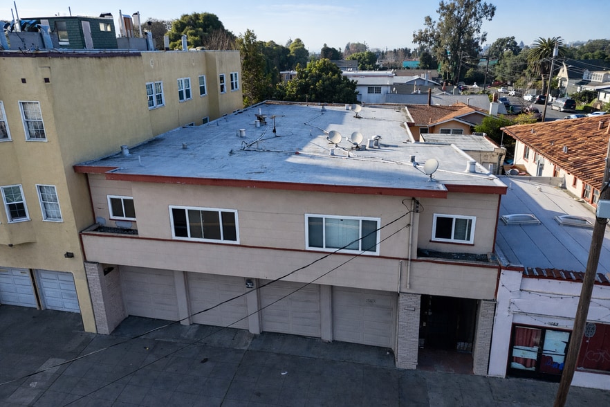 1661 Fruitvale Ave, Oakland, CA à vendre - Photo du bâtiment - Image 3 de 25