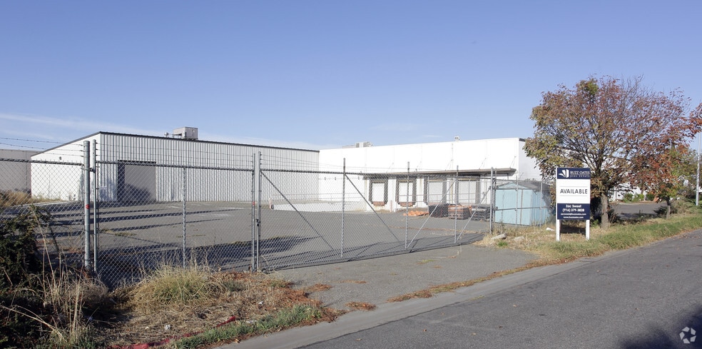 500 Santa Anita Dr, Woodland, CA for sale - Building Photo - Image 2 of 3