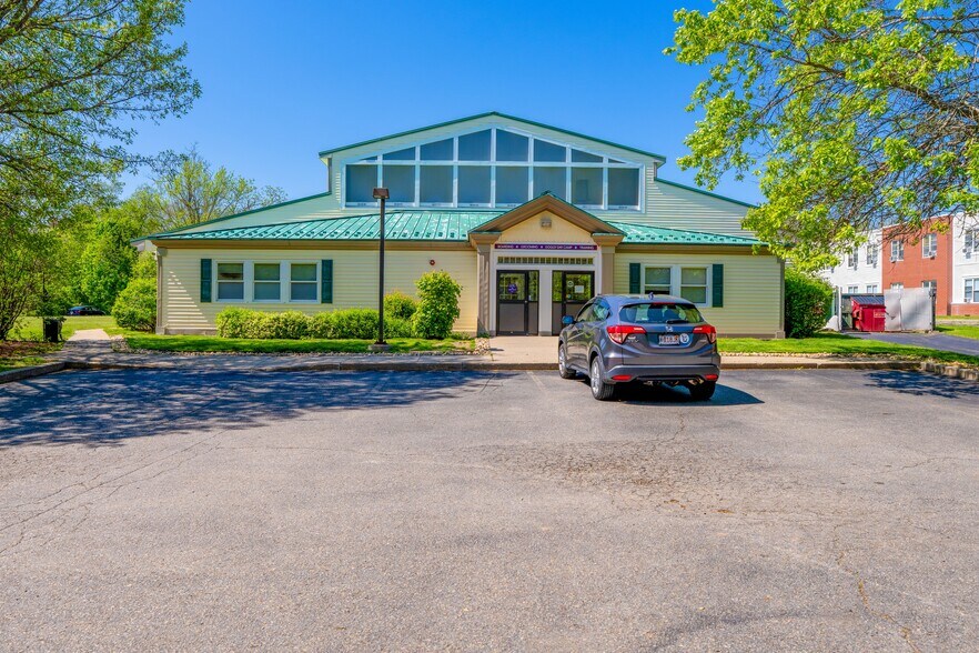 150 Boston Post Rd, Sudbury, MA à vendre - Photo du bâtiment - Image 3 de 6