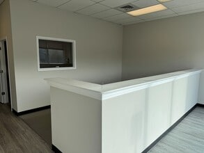 2029 Airport Blvd, Mobile, AL à louer Photo intérieure- Image 2 de 5