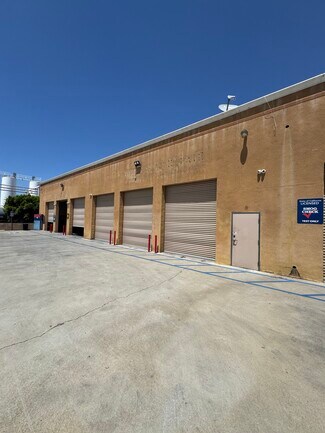 Plus de détails pour 291-293 W H St, Colton, CA - Industriel à louer
