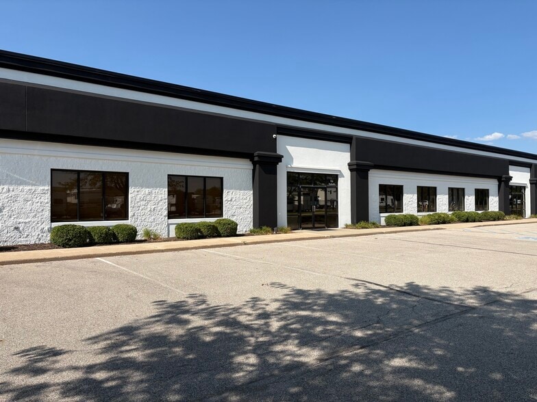 750 Patrick Pl, Brownsburg, IN for lease - Building Photo - Image 3 of 7