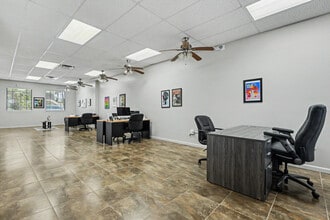 10600 Griffin Rd, Cooper City, FL à louer Photo intérieure- Image 2 de 25