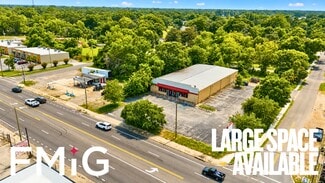 More details for 1717 N Pace Blvd, Pensacola, FL - Retail for Sale