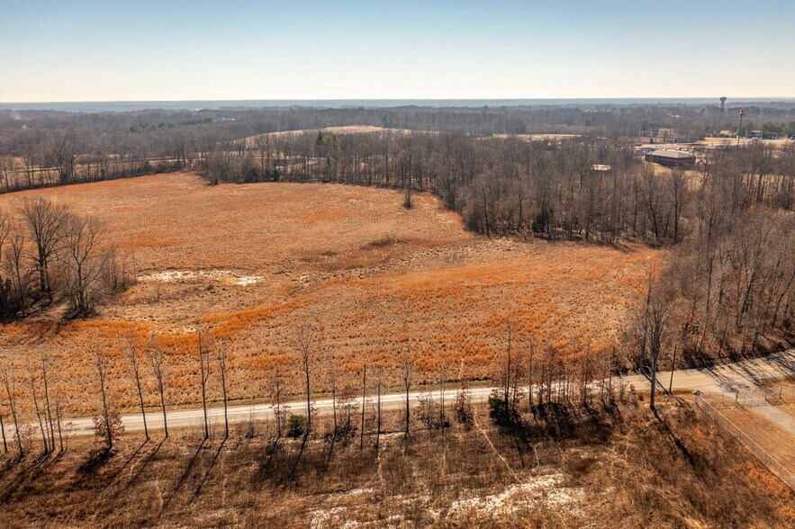 0 York Rd, Pleasant View, TN à vendre - Aérien - Image 3 de 11