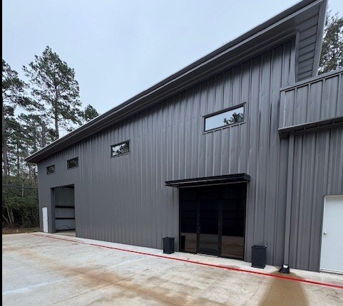 1002 Honea Egypt Rd, Magnolia, TX for lease Building Photo- Image 1 of 3