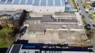 Plus de détails pour 85 Malta St, Fairfield East - Industriel à louer