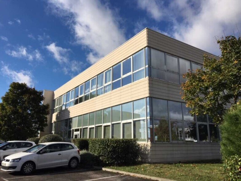 1 Rue Jean Rodier, Toulouse for lease - Building Photo - Image 3 of 7