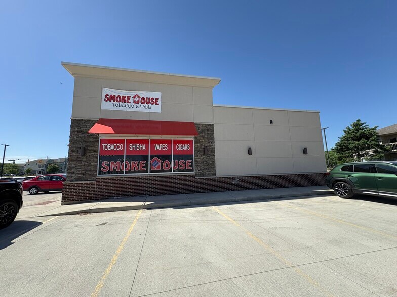 3504 Paramount Dr, West Lafayette, IN à louer - Photo du bâtiment - Image 3 de 15