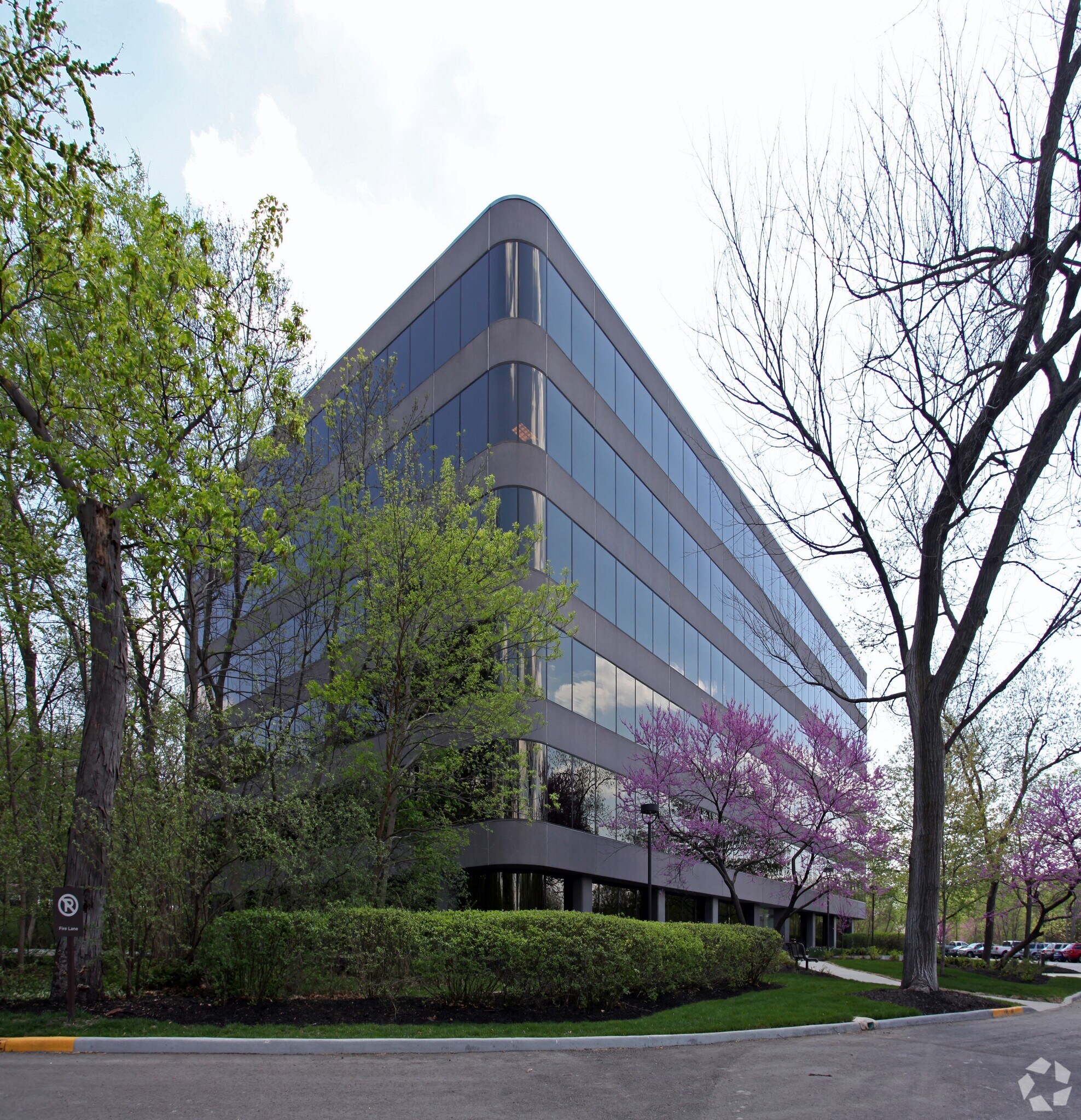 10975 Grandview St, Overland Park, KS for lease Building Photo- Image 1 of 4