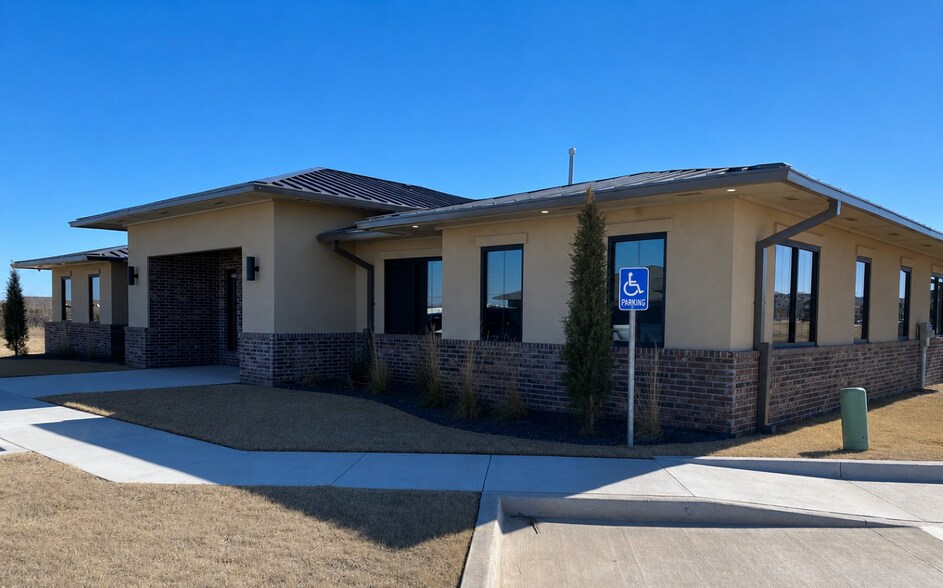 14808 Serenita Ave, Oklahoma City, OK for sale - Building Photo - Image 2 of 3