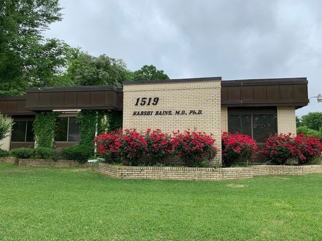 1519 E Front St, Tyler, TX à vendre - Photo du bâtiment - Image 2 de 17