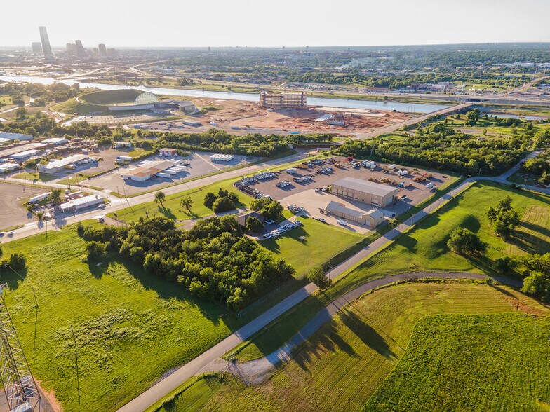 1100 S Eastern Ave, Oklahoma City, OK à vendre - Photo du bâtiment - Image 3 de 12