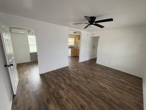 1809 E Rancier Ave, Killeen, TX à louer Photo intérieure- Image 1 de 8