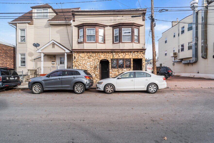 45 Freeman St, West Orange, NJ à vendre - Photo du bâtiment - Image 3 de 32