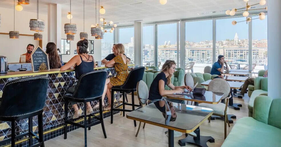 19 Quai De Rive Neuve, Marseille à louer - Photo du bâtiment - Image 1 de 12