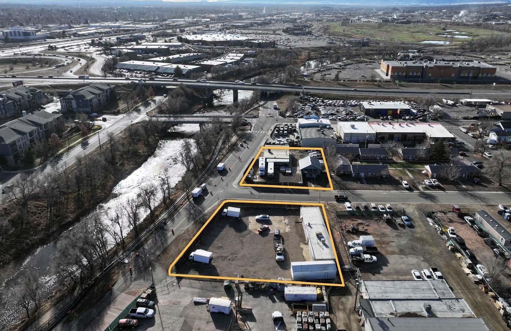 1601 & 1640 W GIRARD AVE portefeuille de 2 propriétés à vendre sur LoopNet.ca Photo principale- Image 1 de 5